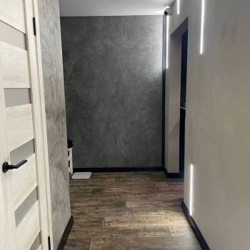 Продается 1-комнатная квартира, 42 м²