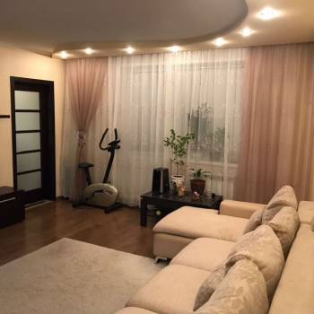 Сдается Многокомнатная квартира, 75 м²