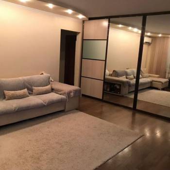 Сдается Многокомнатная квартира, 75 м²