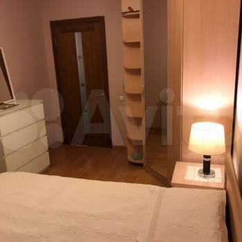 Сдается Многокомнатная квартира, 75 м²