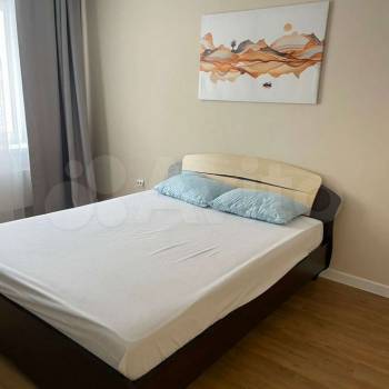 Сдается 1-комнатная квартира, 37 м²