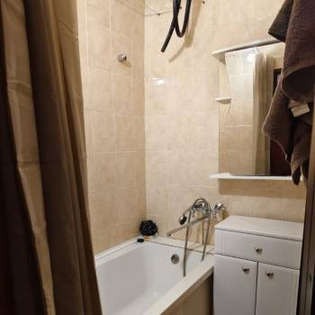 Продается 3-х комнатная квартира, 59,8 м²