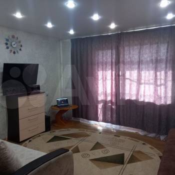 Продается 1-комнатная квартира, 40,7 м²