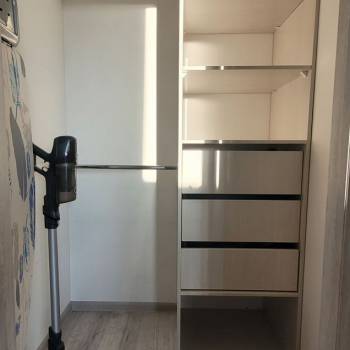 Продается 1-комнатная квартира, 42 м²