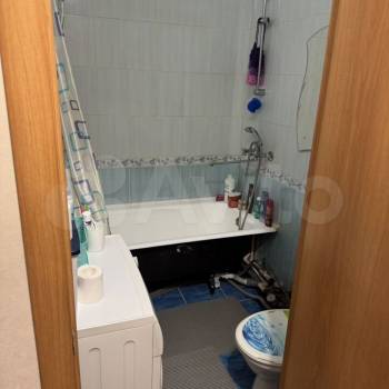 Продается 1-комнатная квартира, 32 м²