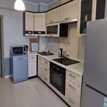 Сдается 2-х комнатная квартира, 65 м²