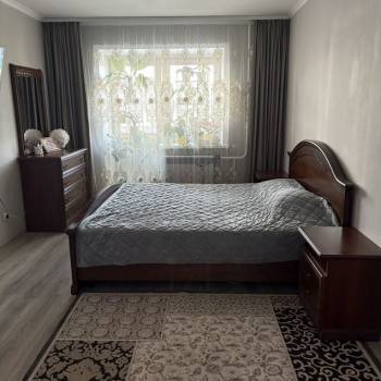 Продается 1-комнатная квартира, 40 м²