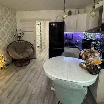 Продается 1-комнатная квартира, 28 м²