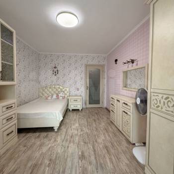 Продается 3-х комнатная квартира, 80 м²