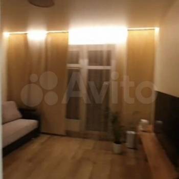 Продается 1-комнатная квартира, 38,2 м²