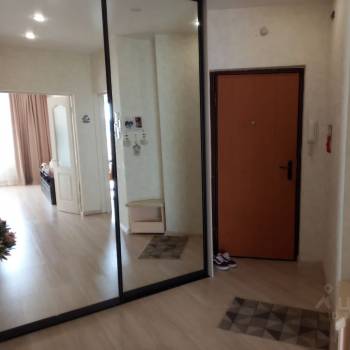 Продается 1-комнатная квартира, 48 м²