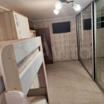 Сдается Многокомнатная квартира, 64 м²