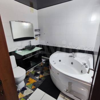 Сдается Многокомнатная квартира, 64 м²