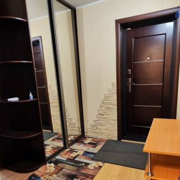 Сдается Многокомнатная квартира, 64 м²