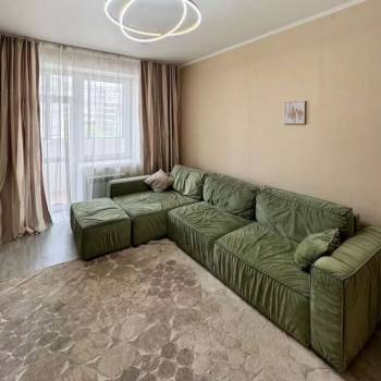 Продается 2-х комнатная квартира, 74 м²