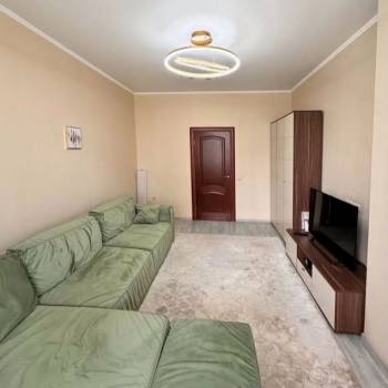 Продается 2-х комнатная квартира, 74 м²