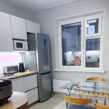 Сдается 1-комнатная квартира, 40,3 м²