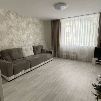 Сдается 2-х комнатная квартира, 60 м²