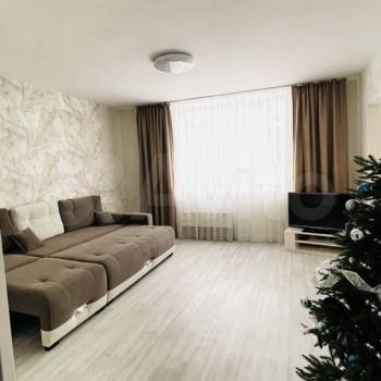 Сдается 2-х комнатная квартира, 60 м²