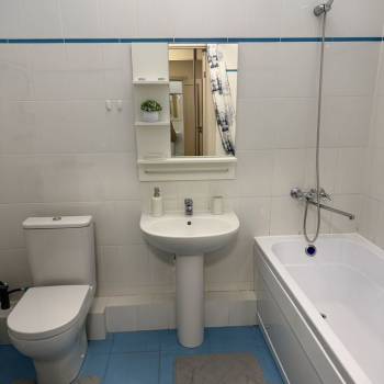 Сдается 1-комнатная квартира, 43 м²