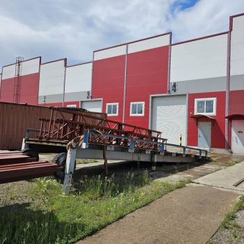 Сдается Нежилое помещение, 320 м²