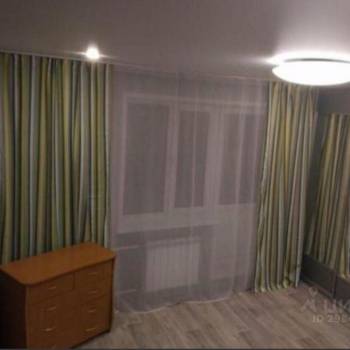 Сдается 1-комнатная квартира, 42 м²