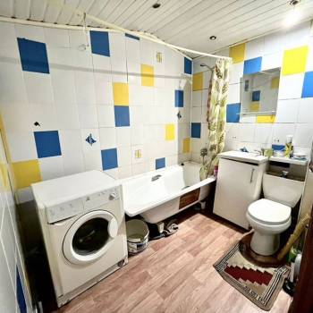 Сдается Многокомнатная квартира, 63 м²