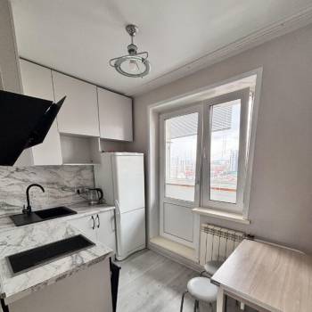 Сдается 1-комнатная квартира, 38 м²