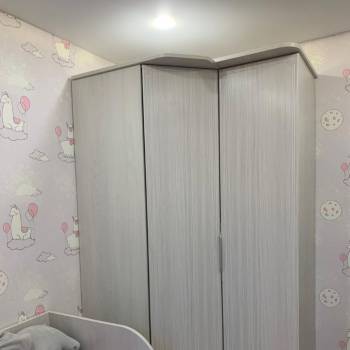 Продается Многокомнатная квартира, 81 м²