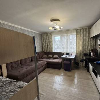 Продается 1-комнатная квартира, 40,5 м²