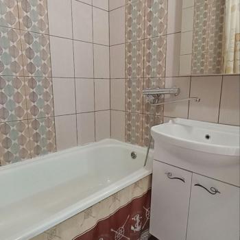 Продается 1-комнатная квартира, 40,6 м²