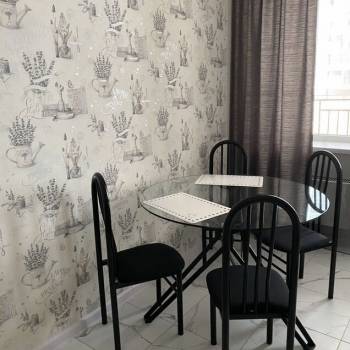 Сдается 1-комнатная квартира, 37,4 м²