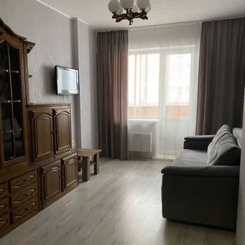 Сдается 1-комнатная квартира, 37,4 м²