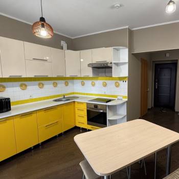 Сдается 1-комнатная квартира, 43,2 м²