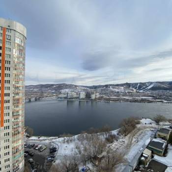 Сдается 1-комнатная квартира, 38 м²