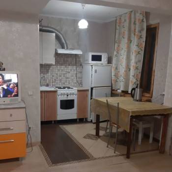 Сдается 2-х комнатная квартира, 42 м²
