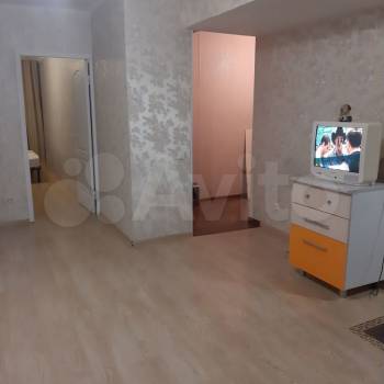 Сдается 2-х комнатная квартира, 42 м²