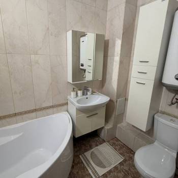 Сдается 2-х комнатная квартира, 60 м²