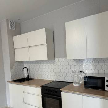 Сдается 1-комнатная квартира, 43,2 м²