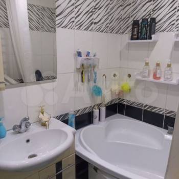 Продается 3-х комнатная квартира, 65,4 м²