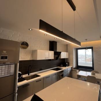 Продается Многокомнатная квартира, 77,6 м²