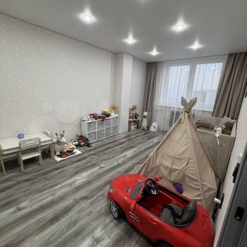 Продается 3-х комнатная квартира, 93 м²