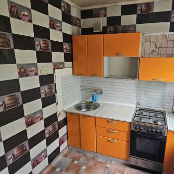 Сдается 2-х комнатная квартира, 42 м²