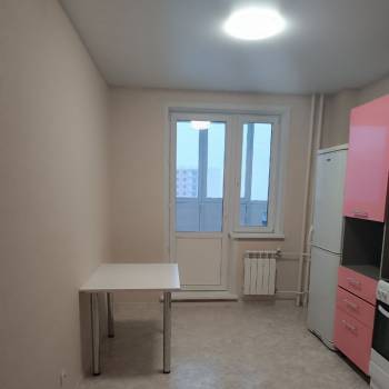 Сдается 1-комнатная квартира, 39 м²