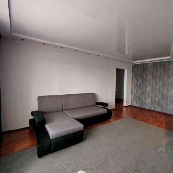 Сдается Многокомнатная квартира, 100 м²