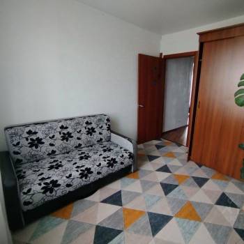 Сдается Многокомнатная квартира, 100 м²