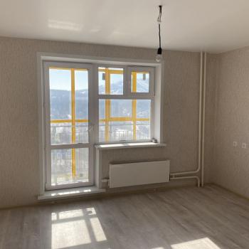Продается 1-комнатная квартира, 42 м²