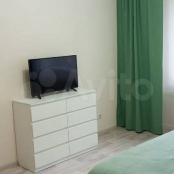 Сдается 1-комнатная квартира, 38,8 м²