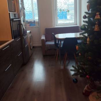 Продается 1-комнатная квартира, 41 м²