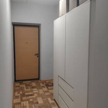 Продается 1-комнатная квартира, 46 м²